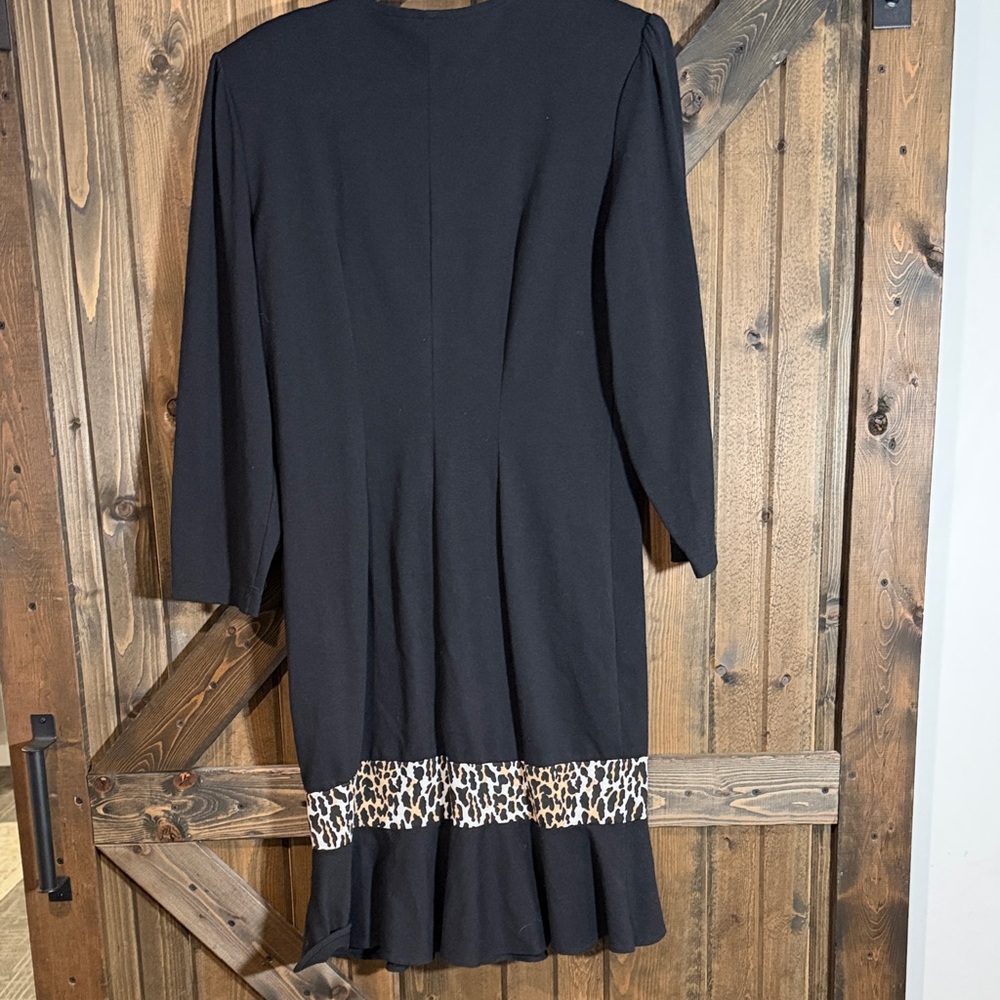 2/35$❤️Black Leopard Trim Dress - Picture 5 of 5